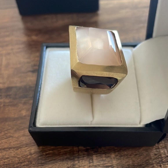 H. Stern Gold Nouveau Deco Ring with Rose Quartz, Smoky Quartz, and Prasiolites. - Picture 7 of 10